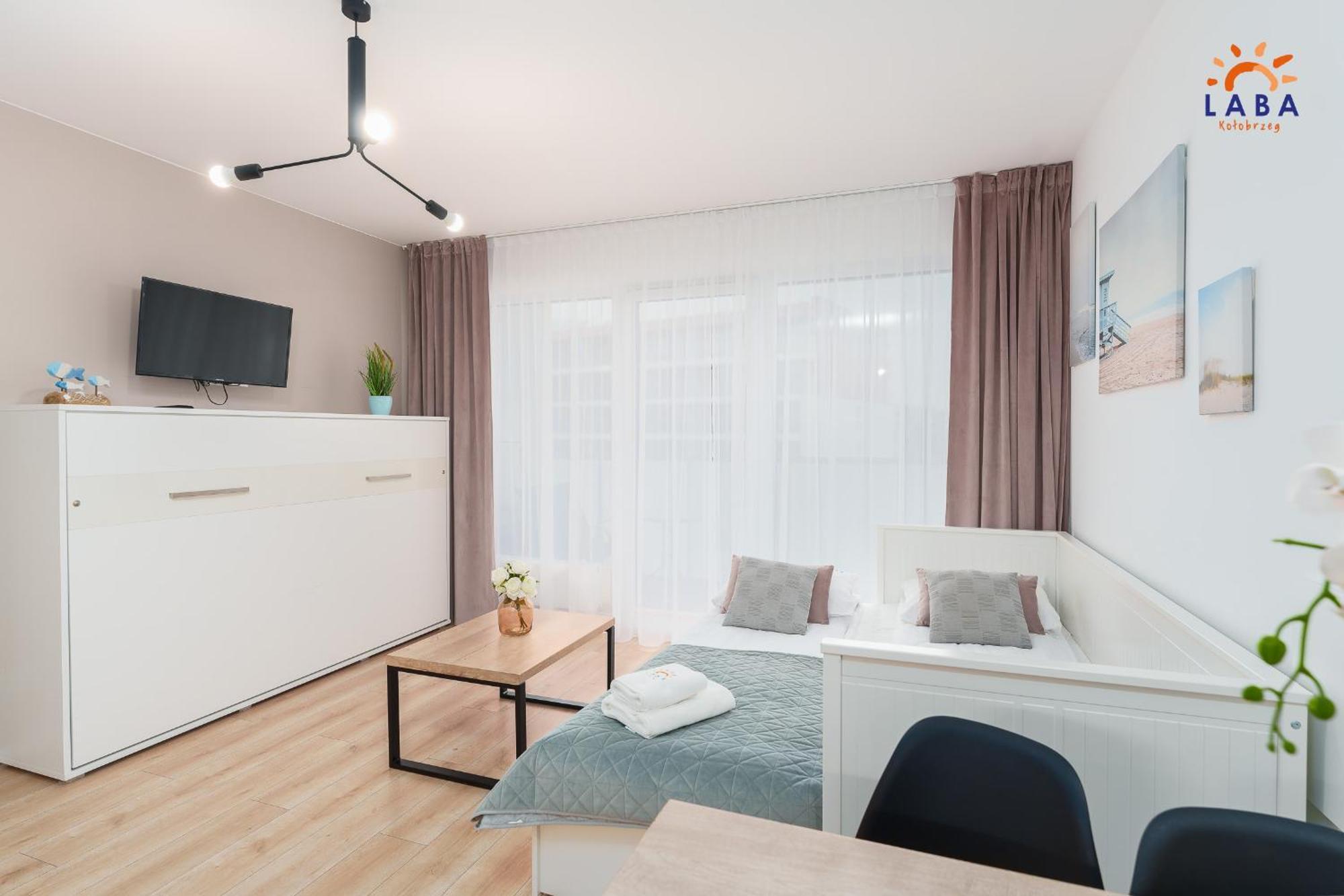 Laba Kolobrzeg Apartamenty Kasprowicza 20Ab Extérieur photo
